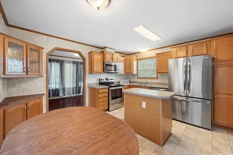 11 E Street Bangor ME 04401