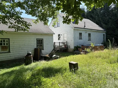 174 Ossipee Trail E Gorham ME 04038