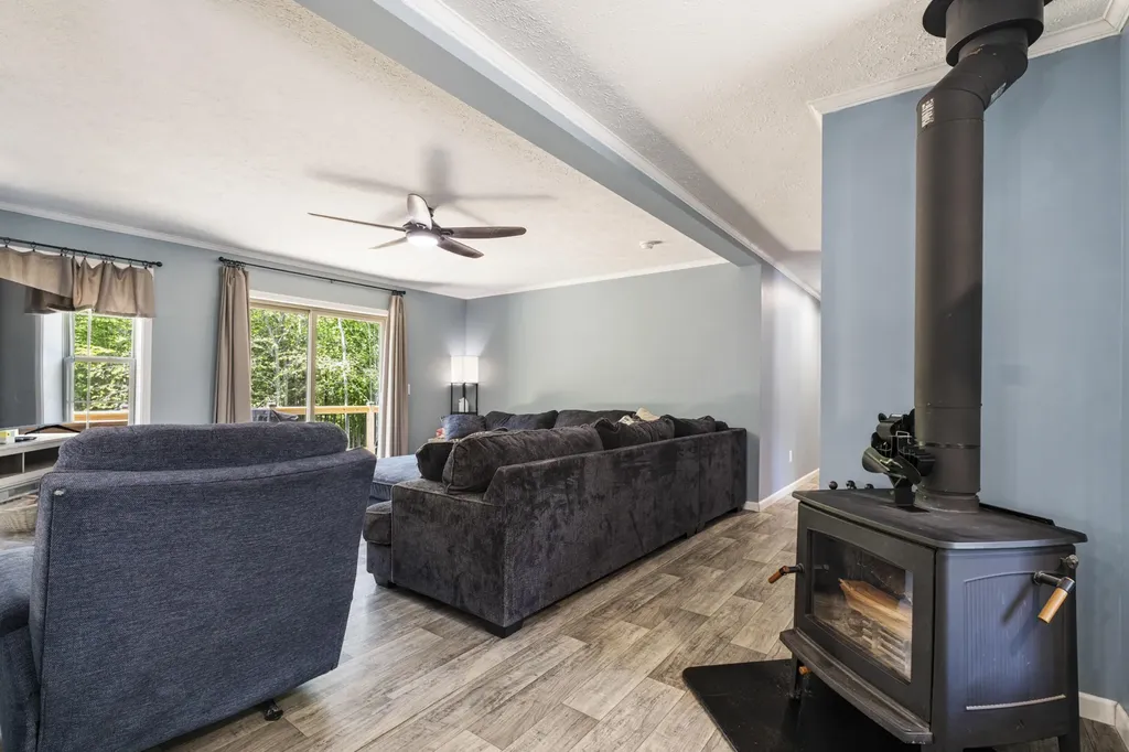 537 Winthrop Center Road Winthrop ME 04364