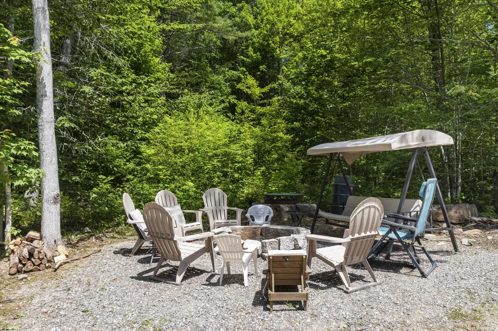 537 Winthrop Center Road Winthrop ME 04364