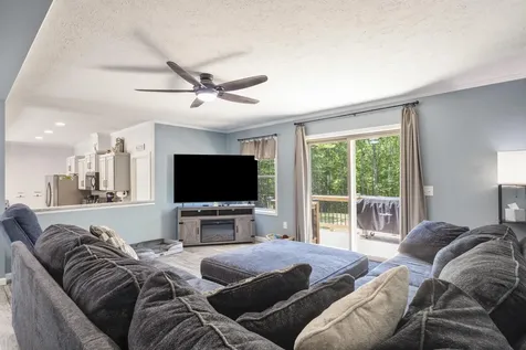 537 Winthrop Center Road Winthrop ME 04364
