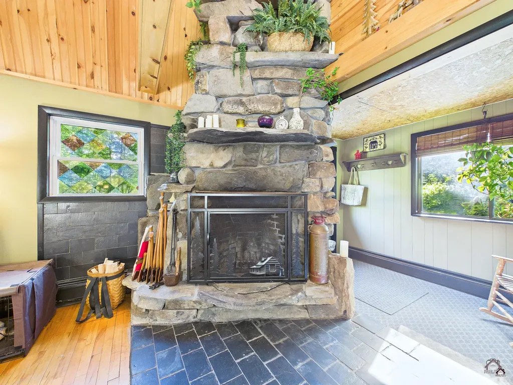 38 Billington Road Milo ME 04463
