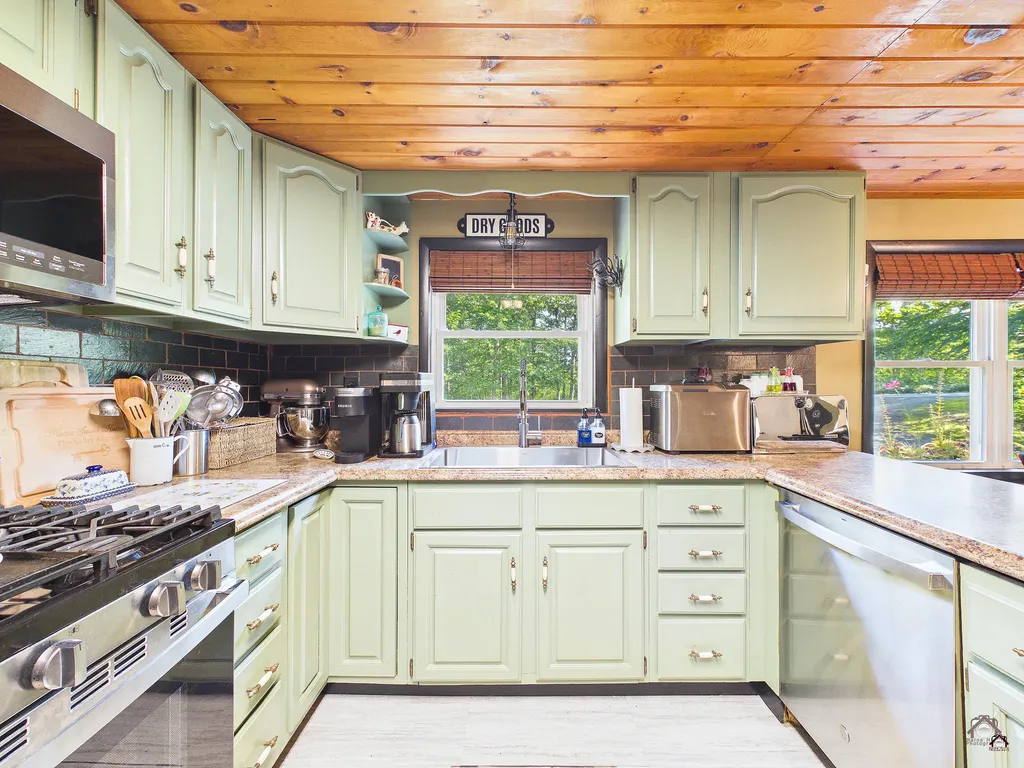 38 Billington Road Milo ME 04463
