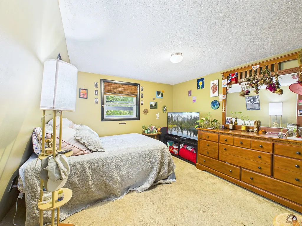 38 Billington Road Milo ME 04463