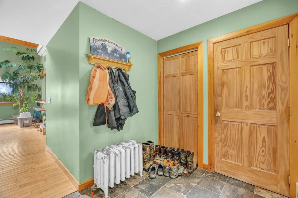 154 Daves Way Dresden ME 04342