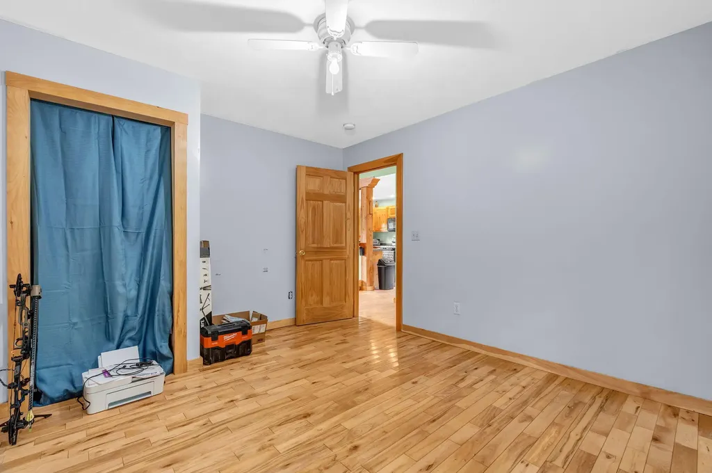 154 Daves Way Dresden ME 04342
