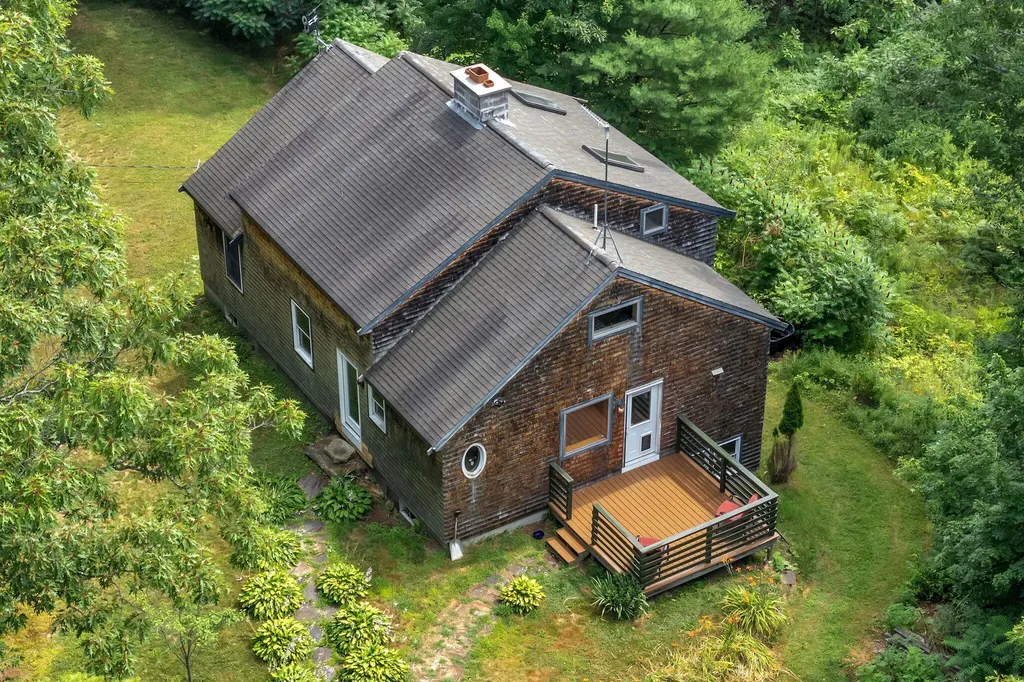 154 Daves Way Dresden ME 04342