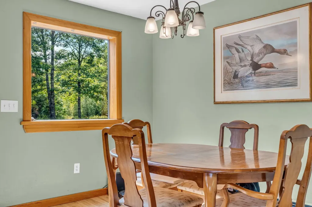 154 Daves Way Dresden ME 04342