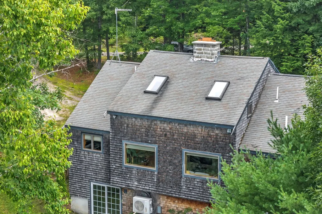 154 Daves Way Dresden ME 04342
