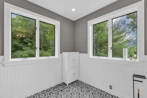 154 Daves Way Dresden ME 04342