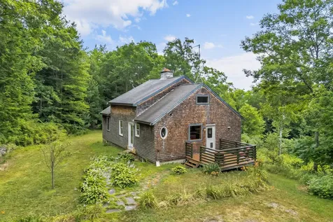 154 Daves Way Dresden ME 04342