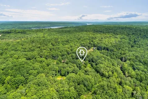 154 Daves Way Dresden ME 04342