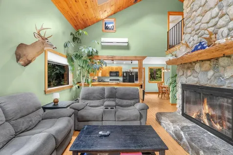 154 Daves Way Dresden ME 04342