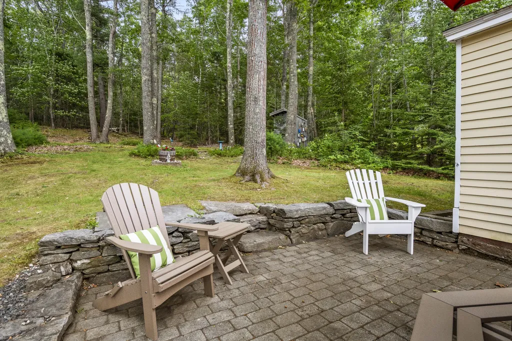 154 Indian Rest Road Harpswell ME 04079