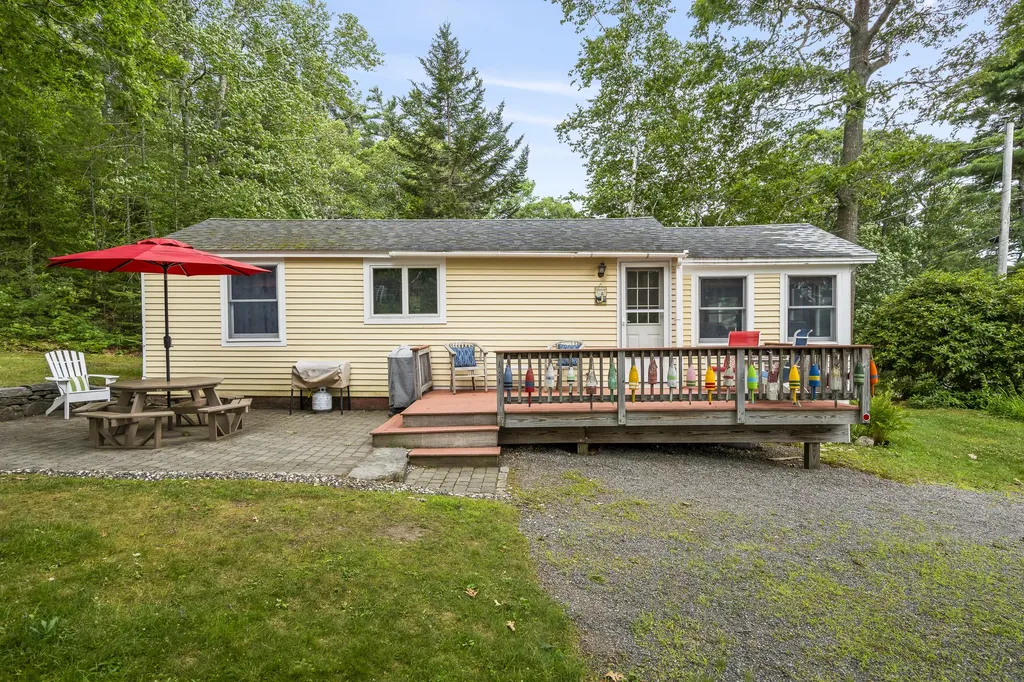 154 Indian Rest Road Harpswell ME 04079