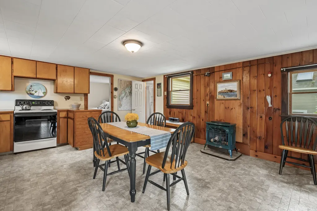 154 Indian Rest Road Harpswell ME 04079