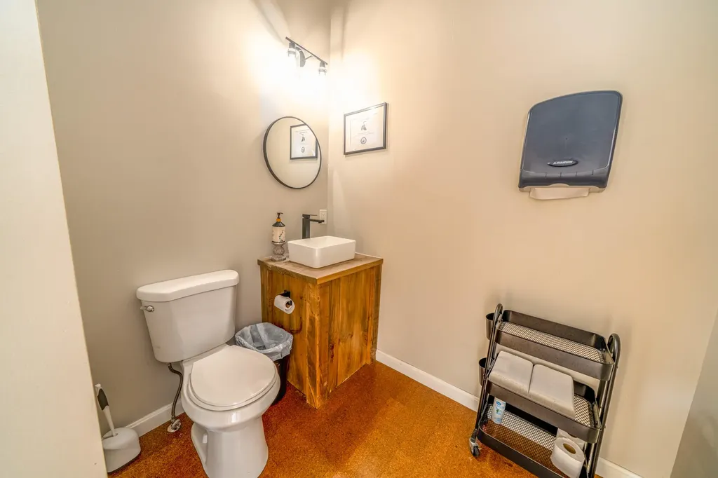 279 S Main Street Winterport ME 04496