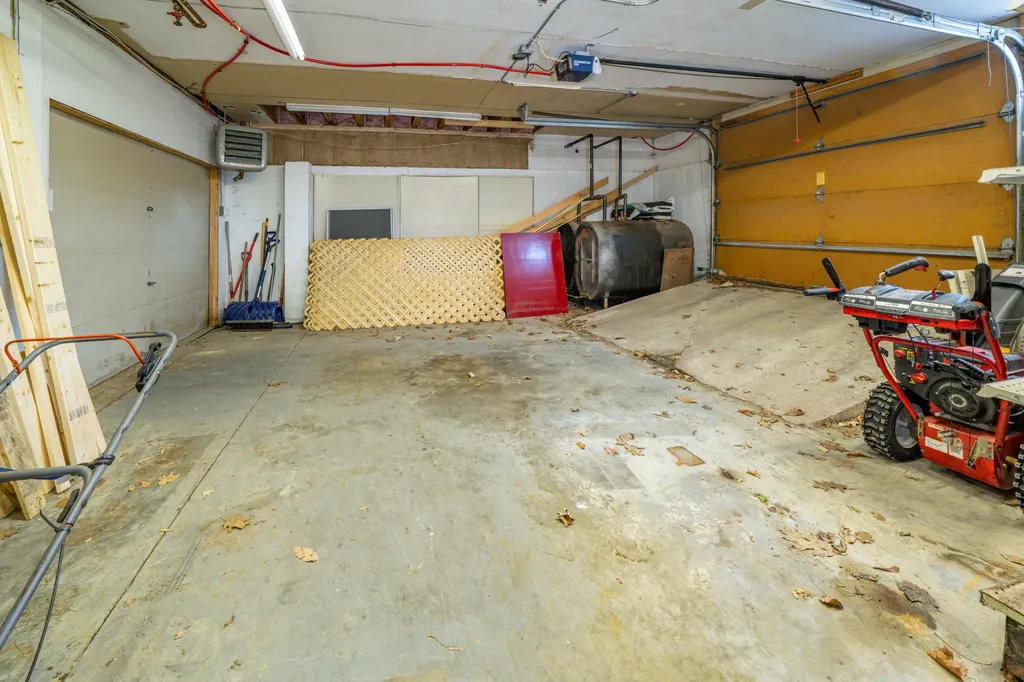 279 S Main Street Winterport ME 04496