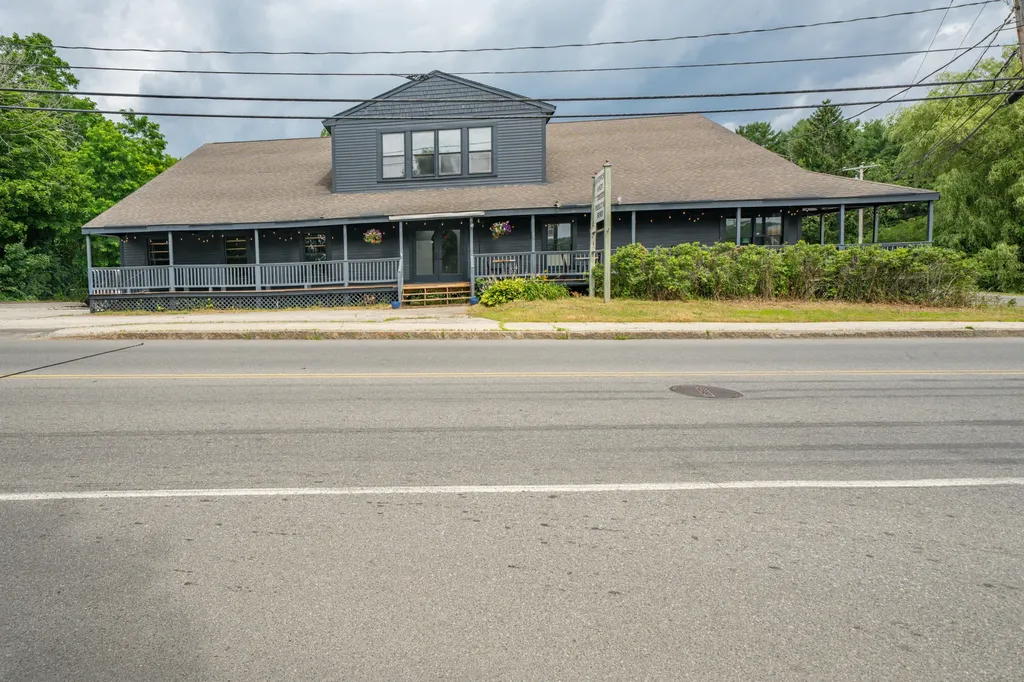 279 S Main Street Winterport ME 04496