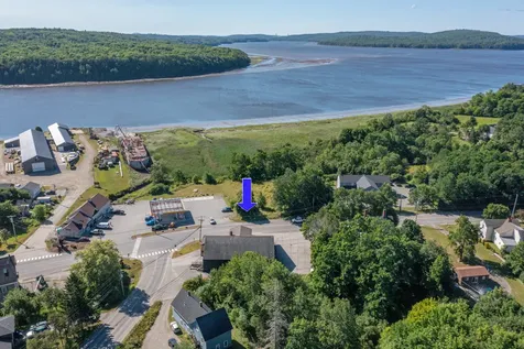 279 S Main Street Winterport ME 04496