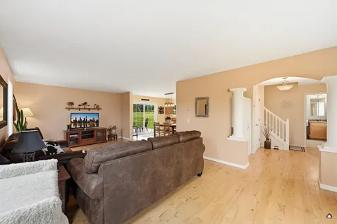 6 Old Meadow Road Lisbon ME 04250