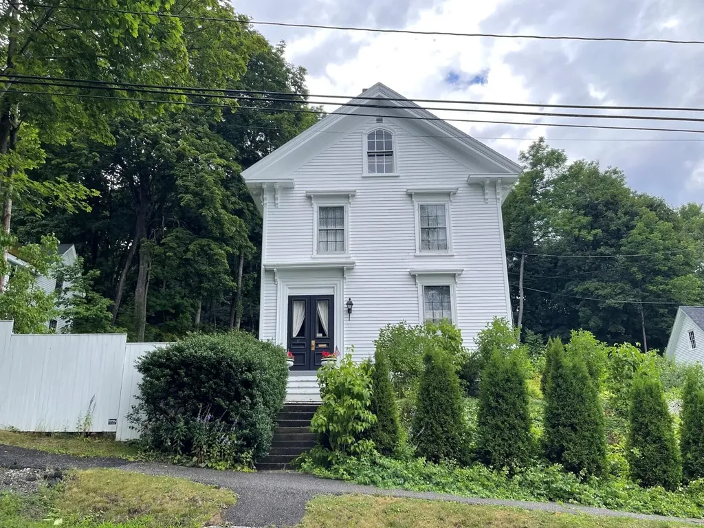 17 James Street Bangor ME 04401