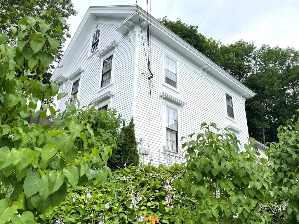 17 James Street Bangor ME 04401