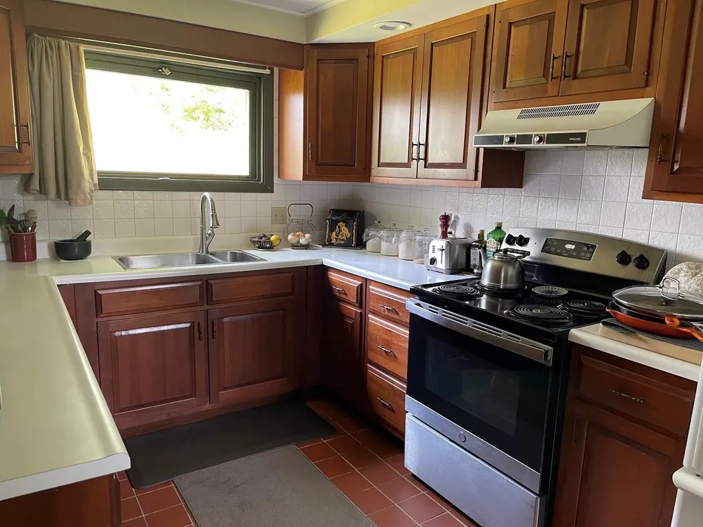 17 James Street Bangor ME 04401