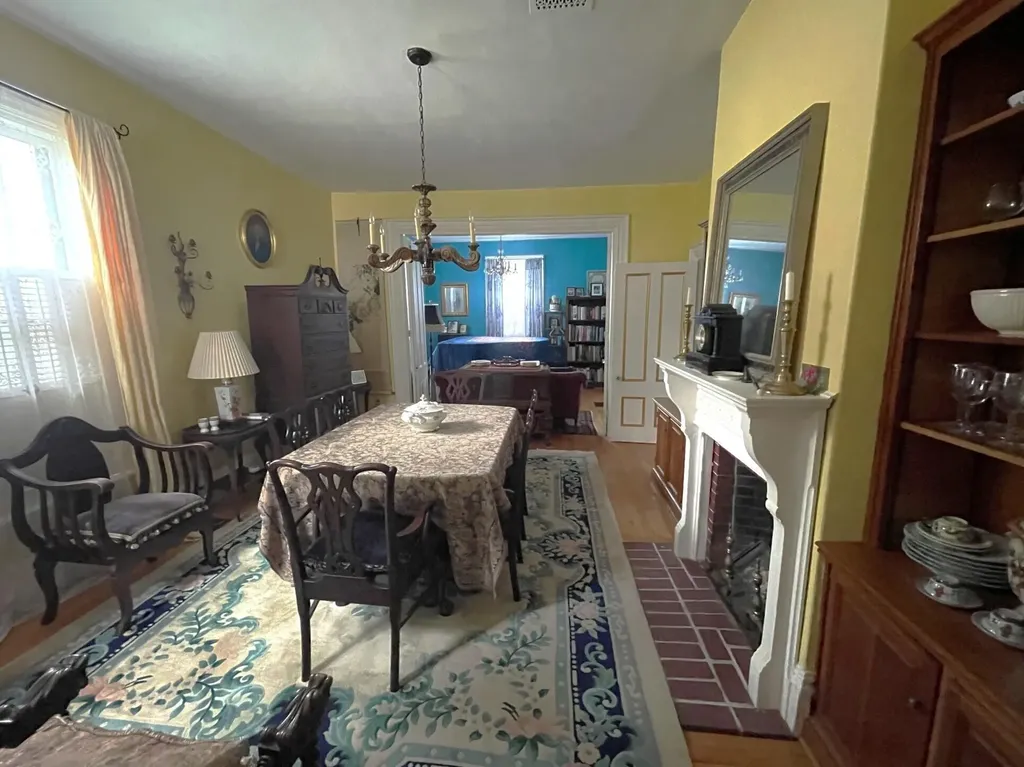 17 James Street Bangor ME 04401