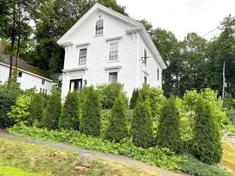 17 James Street Bangor ME 04401