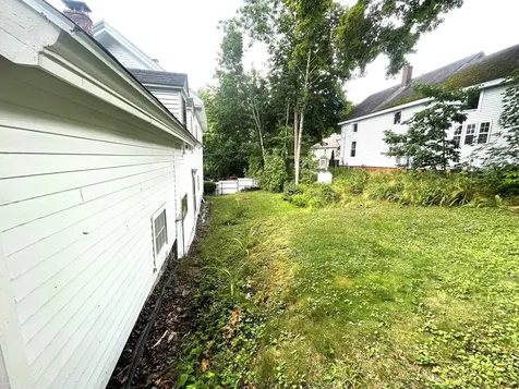 17 James Street Bangor ME 04401