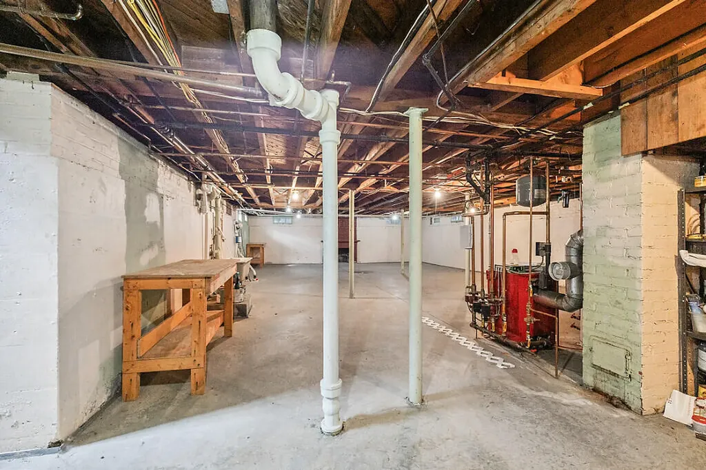 136 Silver Street Waterville ME 04901