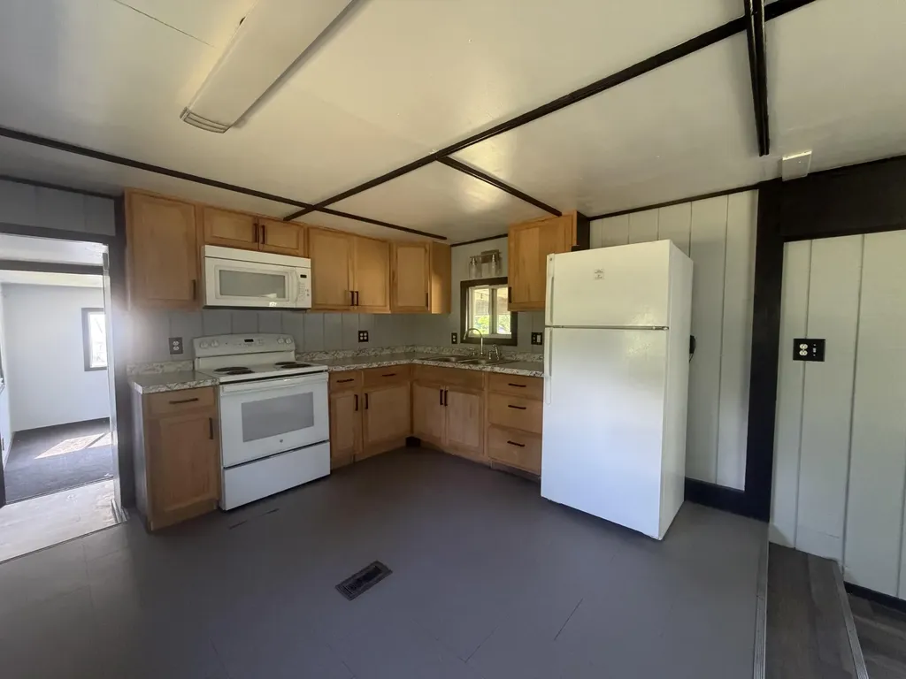 312 Water Street Guilford ME 04443