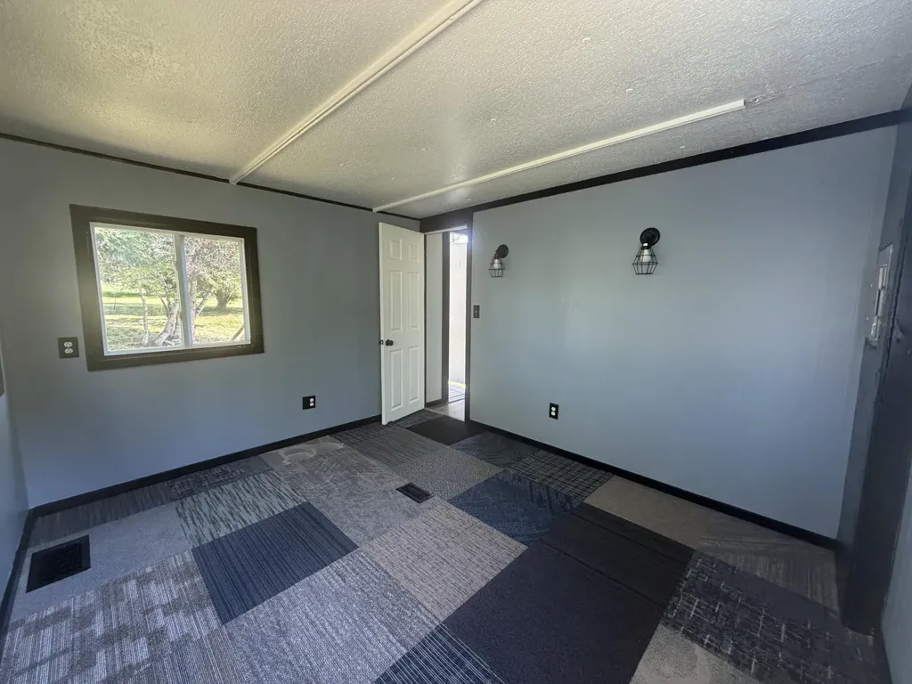 312 Water Street Guilford ME 04443