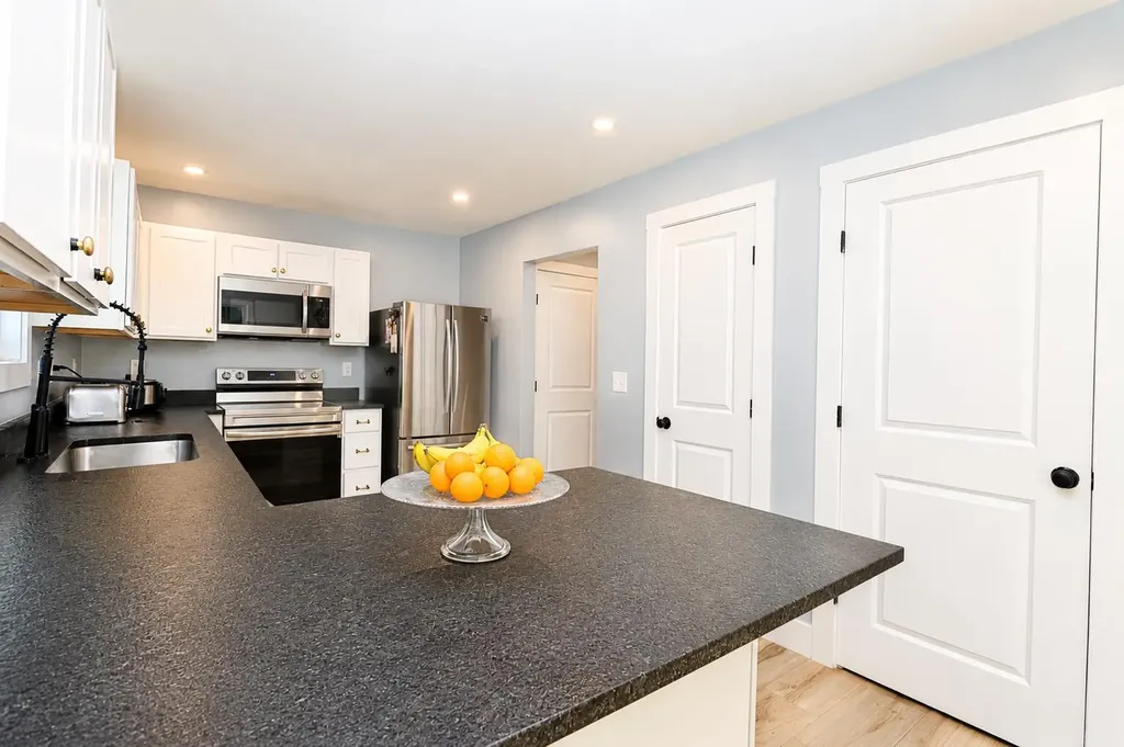 7 Hall Road Windham ME 04062