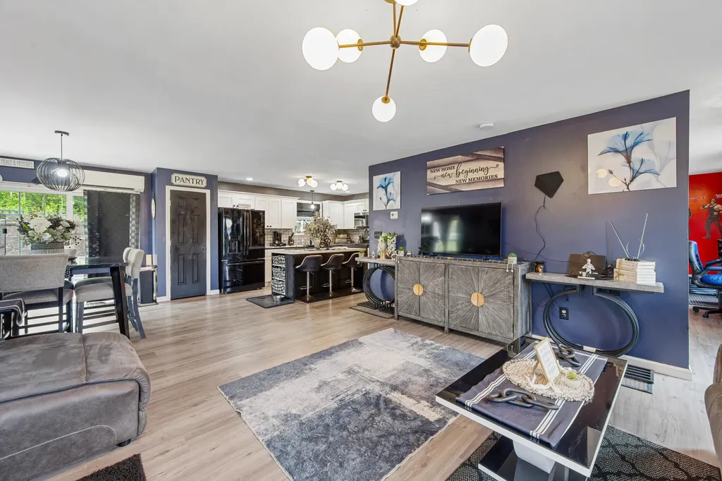 118 Briarwood Drive Extension Bangor ME 04401