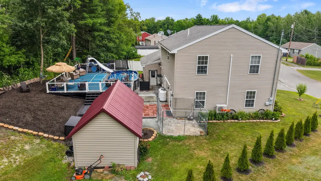 118 Briarwood Drive Extension Bangor ME 04401
