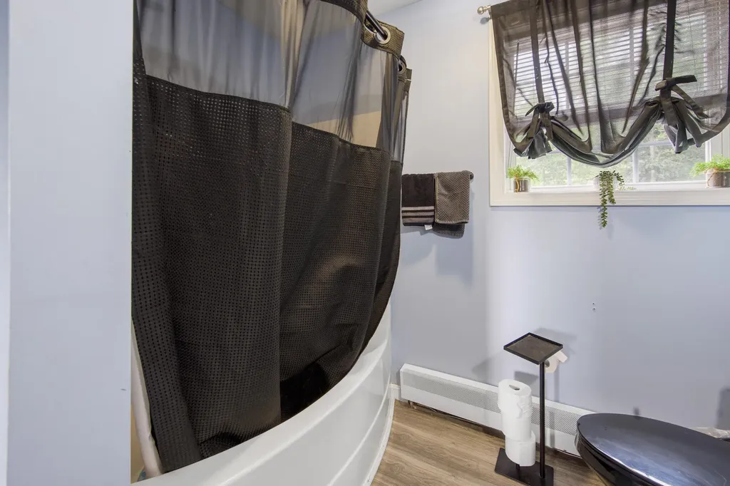 118 Briarwood Drive Extension Bangor ME 04401