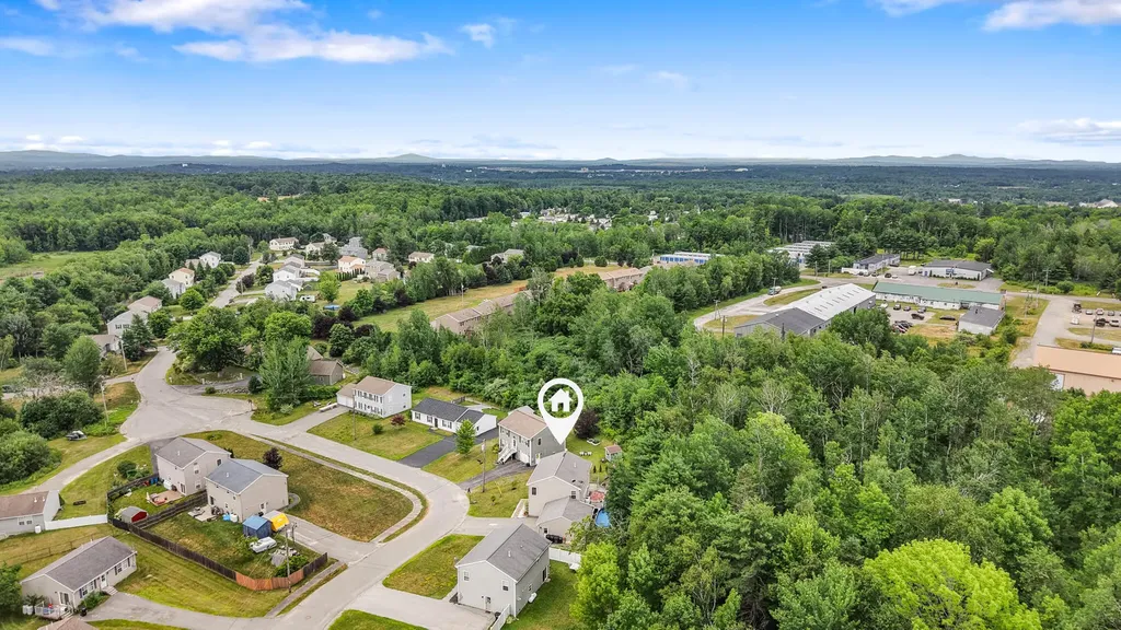 118 Briarwood Drive Extension Bangor ME 04401