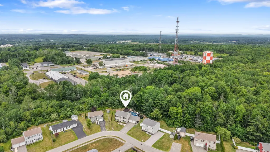 118 Briarwood Drive Extension Bangor ME 04401
