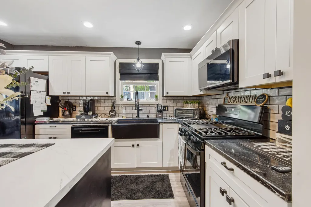 118 Briarwood Drive Extension Bangor ME 04401