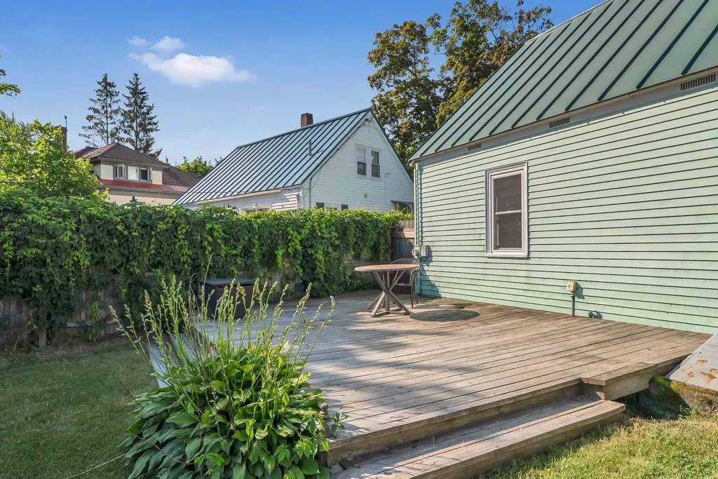 83 North Street Waterville ME 04901