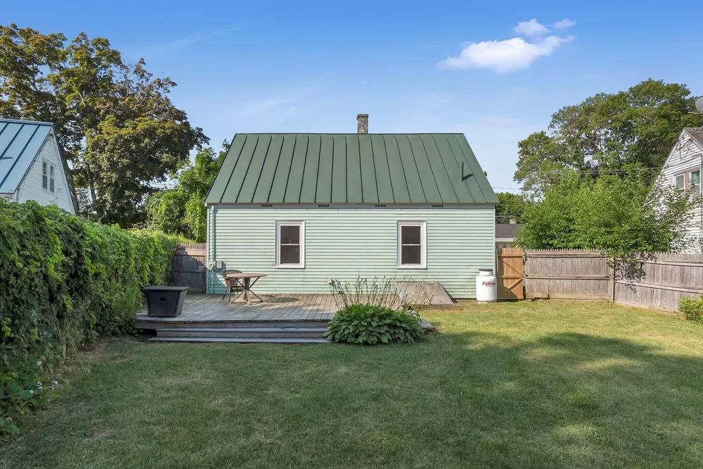 83 North Street Waterville ME 04901