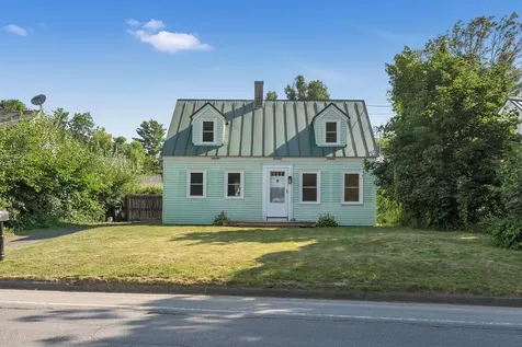 83 North Street Waterville ME 04901