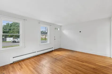 83 North Street Waterville ME 04901
