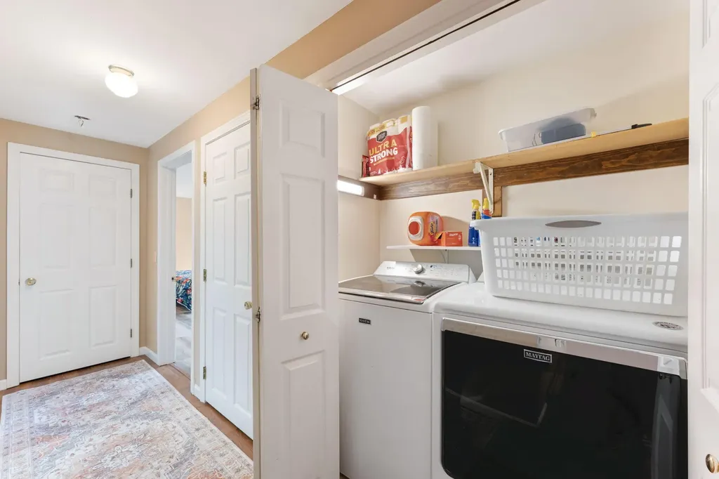 2 Cortland Circle Bangor ME 04401