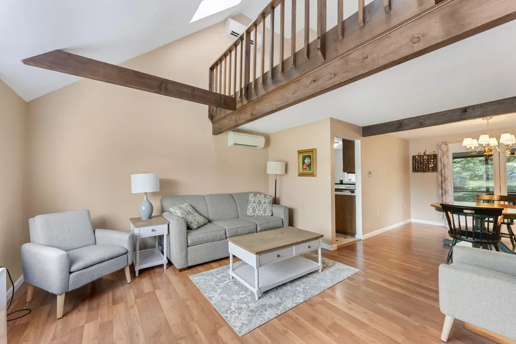 2 Cortland Circle Bangor ME 04401