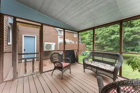 2 Cortland Circle Bangor ME 04401