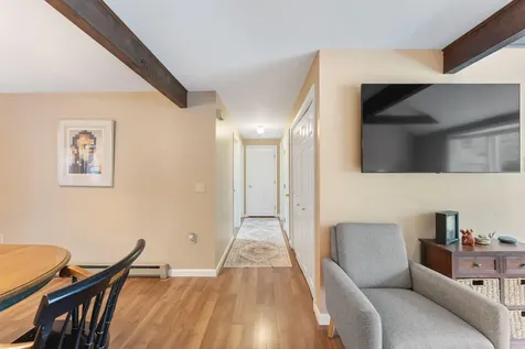 2 Cortland Circle Bangor ME 04401