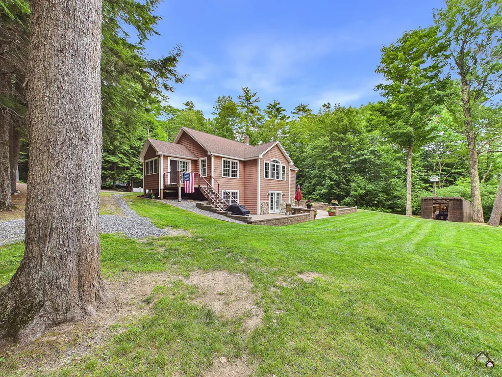 25 Danforth Drive Monmouth ME 04259